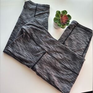 Victoria’s Secret Sport Spacedye Capri Legging Pants Large